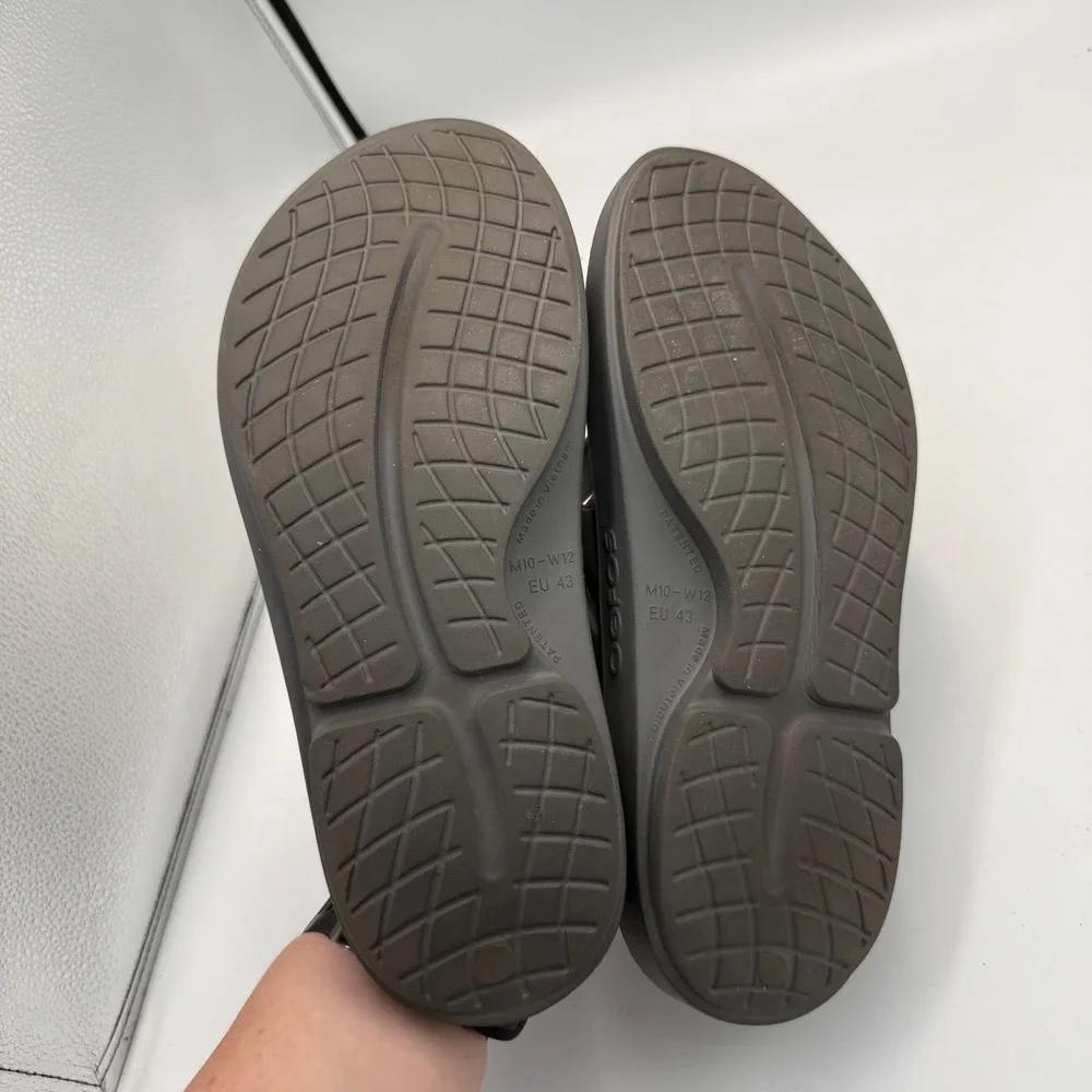OOFOS OOriginal Recovery Sandals Charcoal Slate Mens 10 Thong Flip Flops EU 43